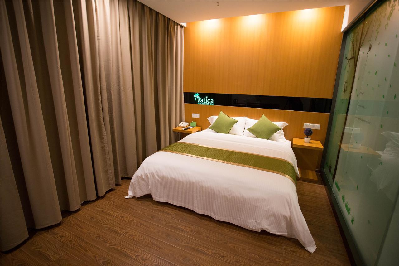 Vatica Shanghai Pudong Airport Town Renmintang Road Hotel Exterior foto